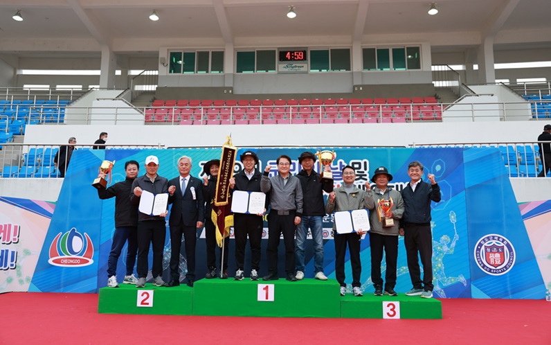 8145bbef3a30d26897e263b63aefc847_1761875705_9905.jpg 8145bbef3a30d26897e263b63aefc847_1761875705_9905.jpg